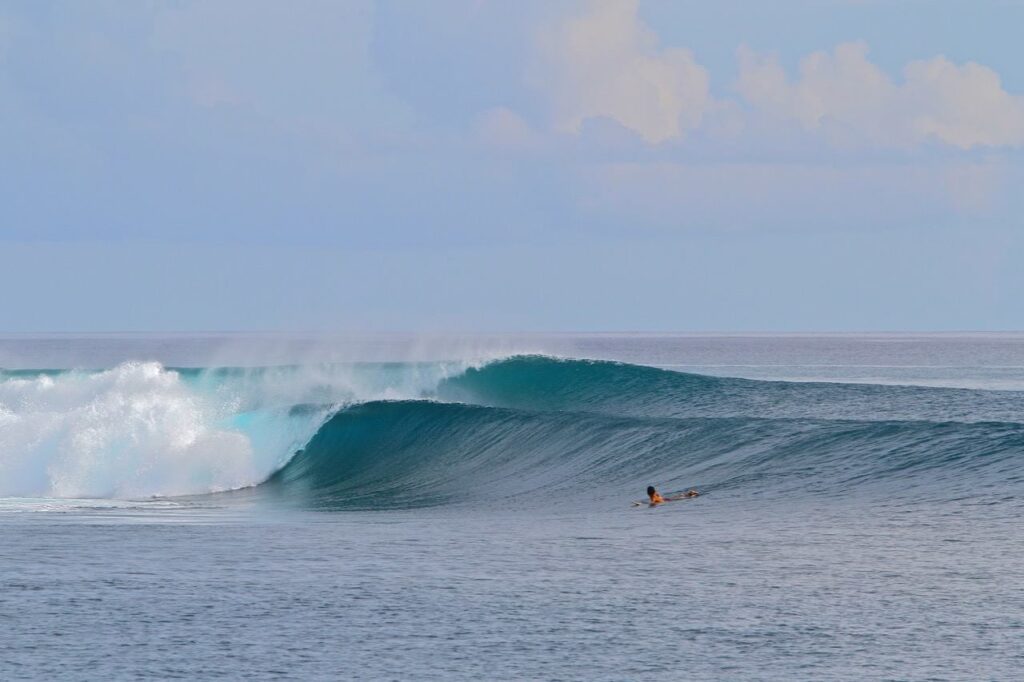 Laneez Goes To Indonesia - Surf Trip - Boat Trip - Sumatra