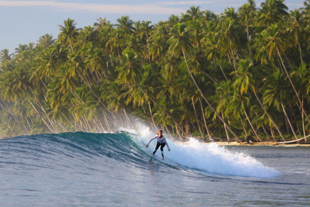 Laneez Goes To Indonesia - Surf Trip - Boat Trip - Sumatra